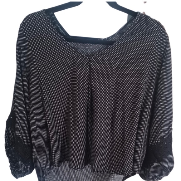 Suzy Shier - Picture 4 of 6